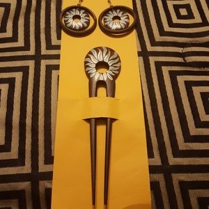 Earrings w/hair accessory